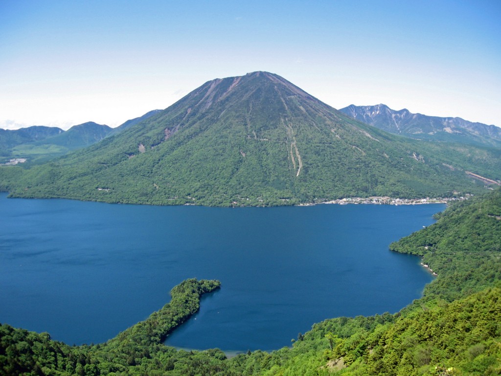 Mont Nantai et lac chuzenji