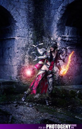 Sakura Flame Cosplay sorcière Diablo, par photogeny.