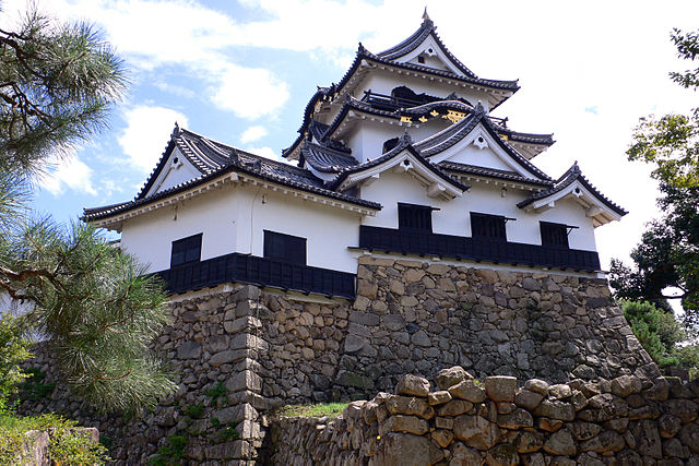 Lire la suite à propos de l’article le château de Hikone