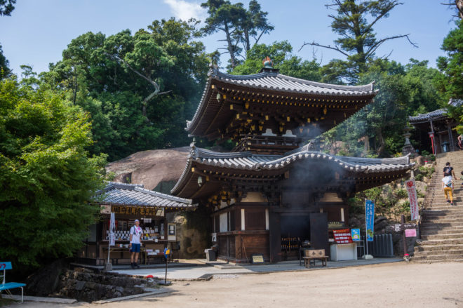 temple miyajima