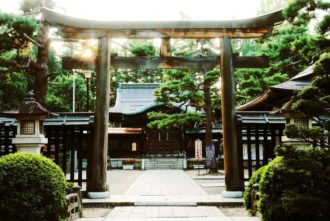 Lire la suite à propos de l’article Sanctuaire Uesugi à Yonezawa.